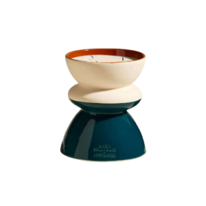 Bougie Tamtam Bicolore de Côté Bougie x Maison Sarah Lavoine, alliant élégance et design moderne avec ses couleurs contrastées pour apporter une touche chaleureuse à votre intérieur.