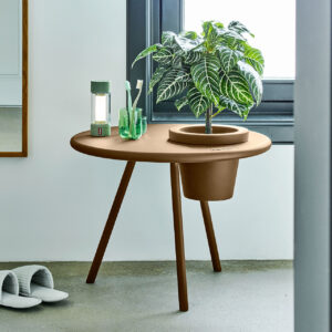 Table d'appoint Bakkes Mocha Fatboy – Design moderne avec pot de fleurs intégré, idéale pour intérieur et extérieur.