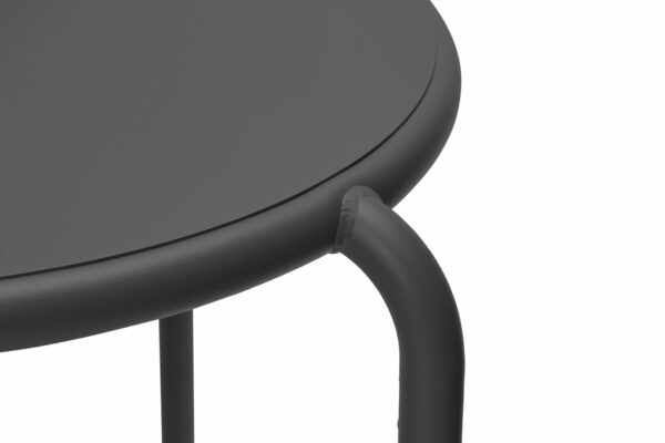 Table Toni 6 personnes Fatboy anthracite, table design moderne pour extérieur, mobilier contemporain.