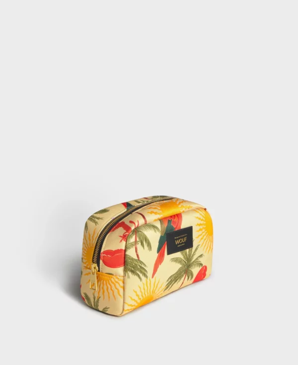 Trousse de toilette Rio en tissu recyclé, pratique et compacte, avec finition déperlante et poches de rangement pour vos essentiels de beauté.