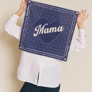 Bandana Je T'Aime Mama Charbon, 100% coton, avec poème exclusif et motif émoi émoi.