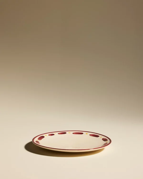 Assiette plate Aura Carmin 27 cm décorée à la main en céramique
