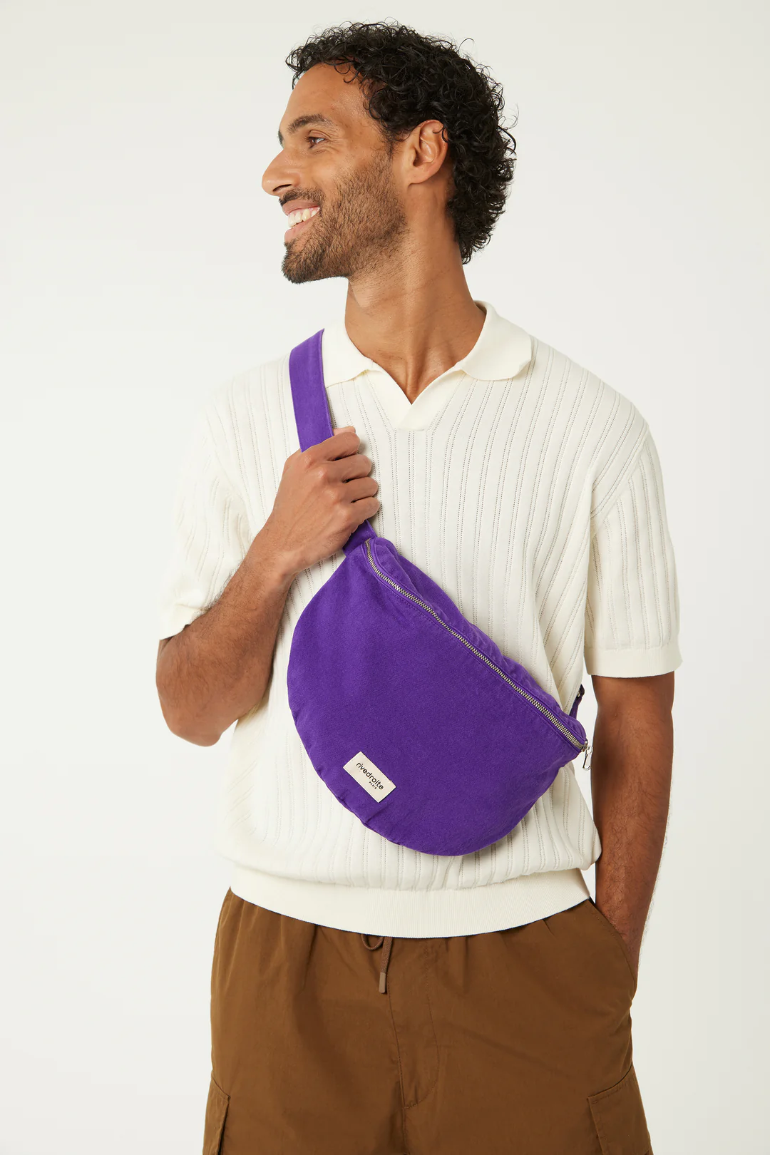 Sac banane Custine XL Malibu Purple en coton recyclé, grande capacité avec zip argenté