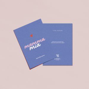 Carte fête des mères Mamma Mia avec typographie manuscrite et message "Bonne fête maman", illustrée par le studio Infinity à Perpignan
