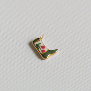 Médaillon santiag en porcelaine blanche et or 14k fait main