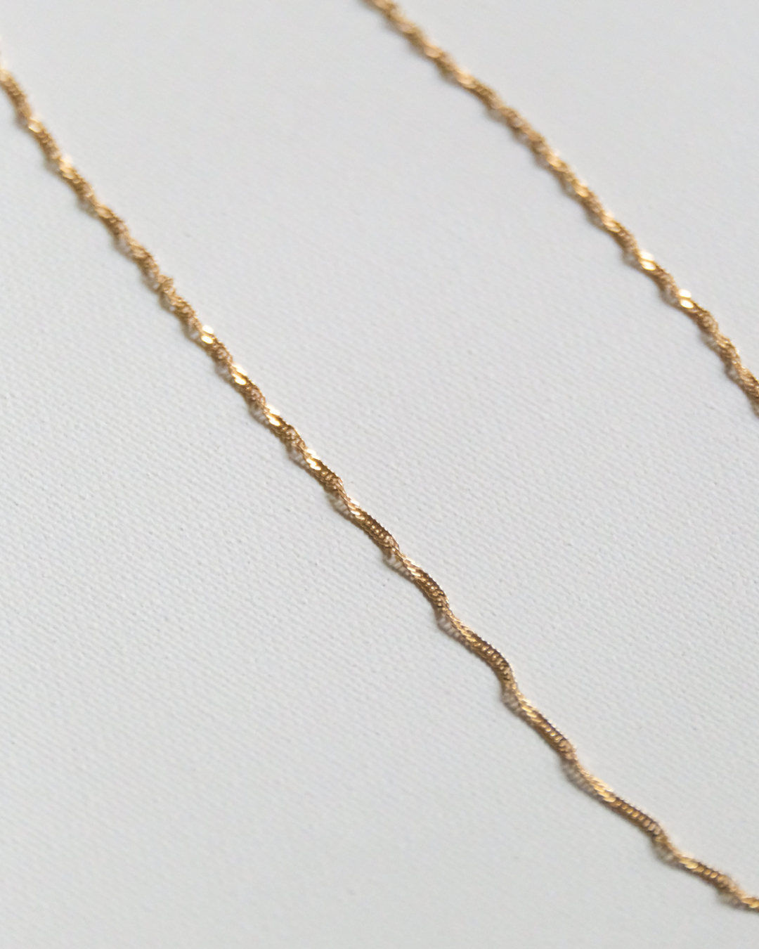 Chaîne torsadée en or 18 carats de 45 cm