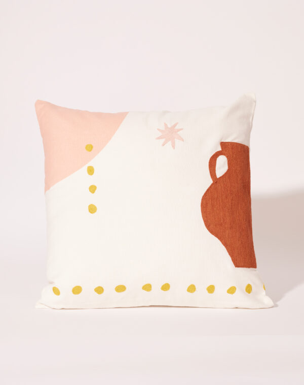 Coussin brodé Cyclades 45x45 couleur terracotta de la marque Maradji