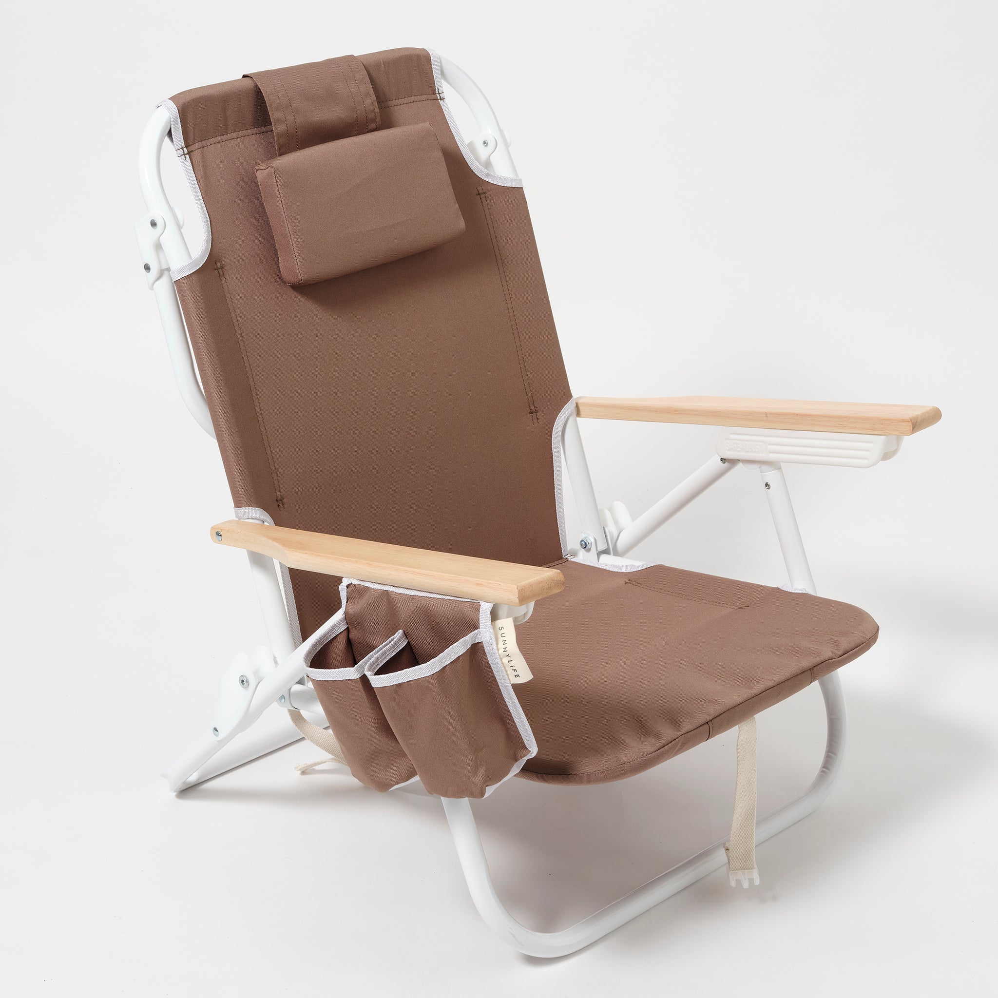 Chaise de plage luxe Macchiato en aluminium avec accoudoirs en bois, position inclinable et port de sac à dos