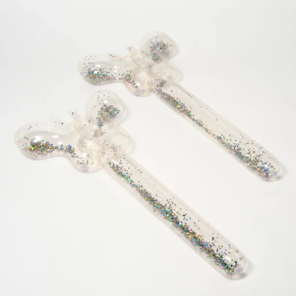 Bouées gonflables en forme de baguettes avec paillettes multicolores et motif papillons
