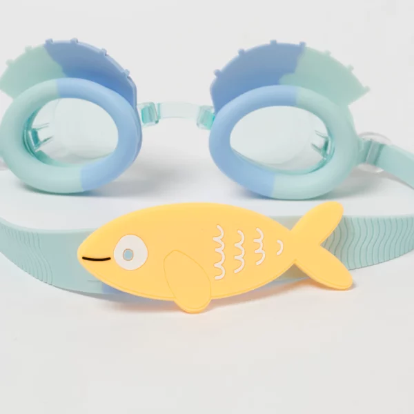 Lunettes de natation enfant bleu en forme de poisson avec protection UV et sangle en silicone réglable