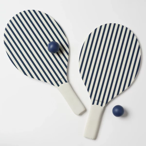 Raquettes de plage bleu et blanc avec balles assorties, poignées en mousse et housse de transport zippée