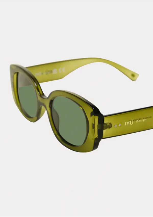 Lunettes de soleil kaki AMOUR CRISTAL IYU DESIGN – monture chic et verres teintés, modèle féminin tendance