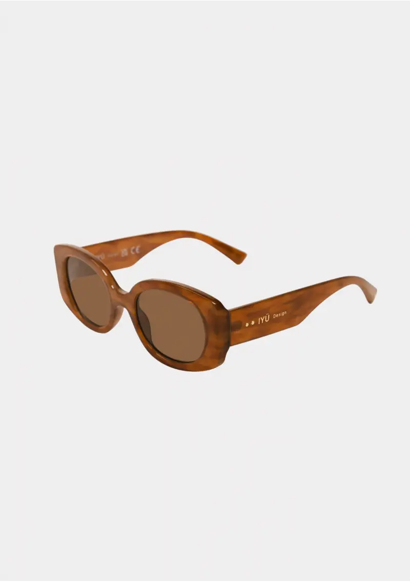 Lunettes de soleil AMOUR HAVANA - Tortois, élégantes et confortables, modèle chic de IYU DESIGN avec monture écaille de tortue, parfaites pour sublimer l'allure quotidienne.