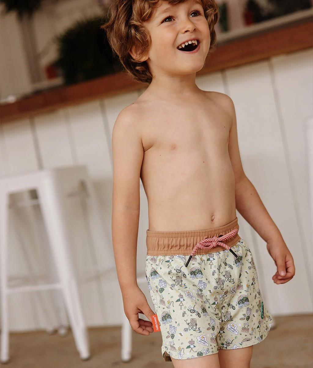 Short de bain garçon avec imprimé vélo, anti-UV UPF50+, taille élastique et cordon ajustable