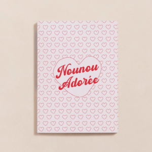 Carnet Nounou Adorée avec motif cœurs rouges, format A5, en papier recyclé – idée cadeau made in France