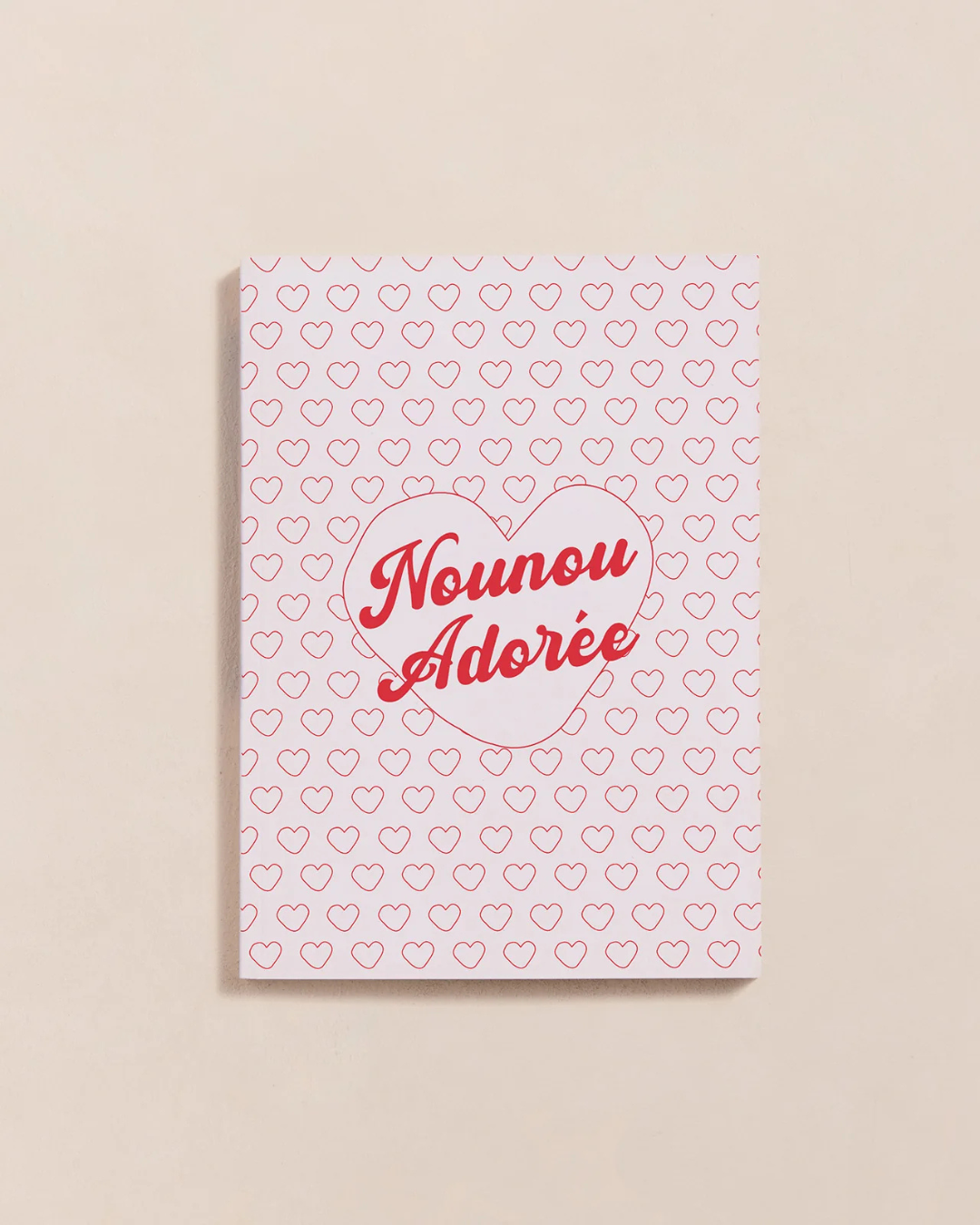 Carnet Nounou Adorée avec motif cœurs rouges, format A5, en papier recyclé – idée cadeau made in France