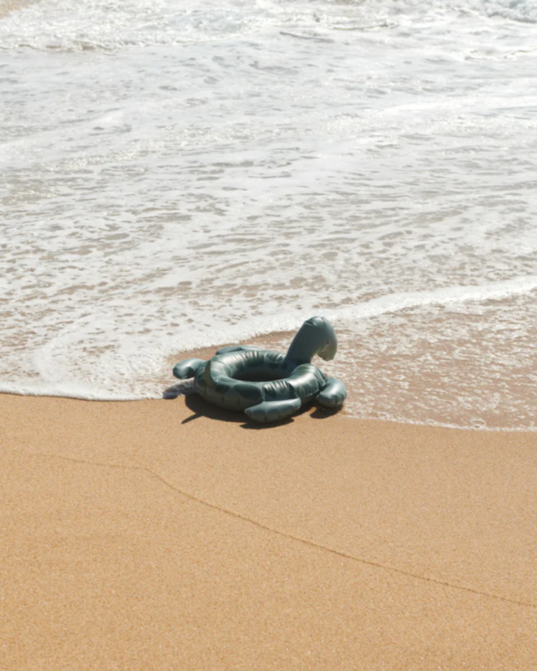 Bouée enfant en forme de tortue – modèle PHOEBE, gonflable, en PVC résistant, pour piscine ou plage.