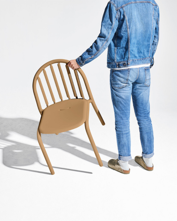 Lot de 2 chaises de jardin empilables Fred’s Chair en aluminium marron par Fatboy