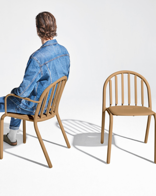 Lot de 2 chaises de jardin empilables Fred’s Chair en aluminium marron par Fatboy