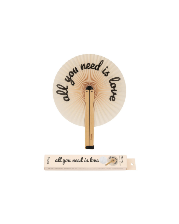 Éventail pai pai pliable en papier et bois FSC avec message “All You Need Is Love” – accessoire romantique et éco-responsable