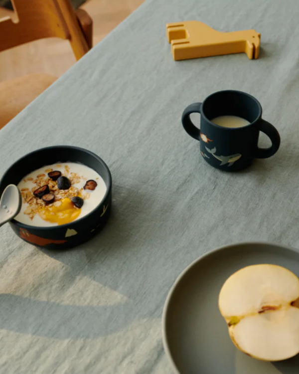 Set de vaisselle bébé en silicone VIVI avec tasse, bol, assiette et cuillère, résistant aux chocs et imprimés ludiques