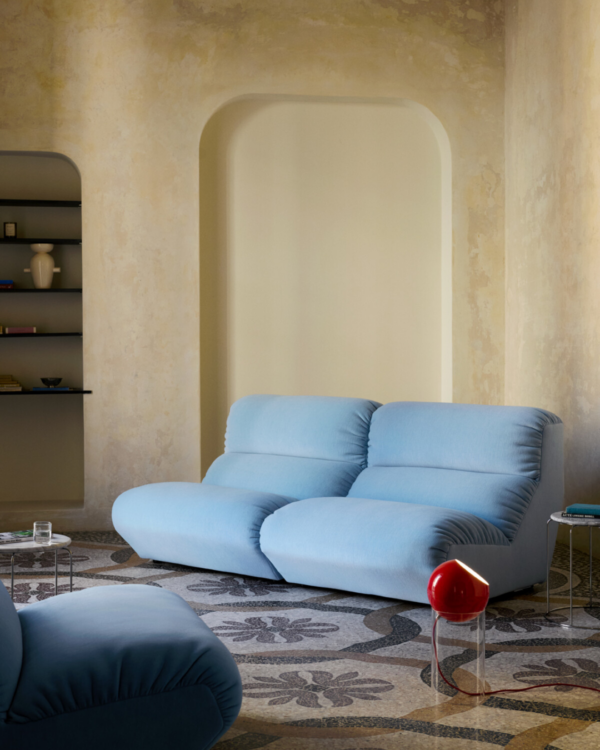 Lampe à poser Topan VP14 en acrylique avec globe rouge, design Verner Panton, luminaire sculptural certifié CE & UKCA
