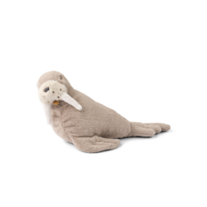 Peluche Berto Morse en coloris Stone Beige, 42 cm, fabriquée en polyester recyclé certifié GRS, jouet doux pour enfants