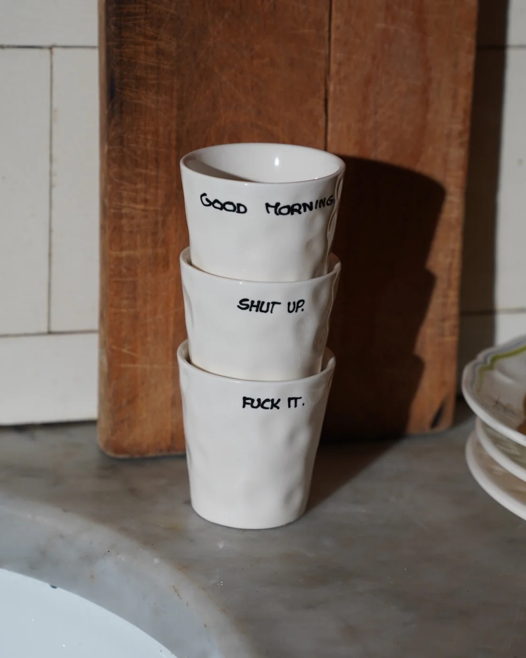 Tasse en céramique Shut Up Coffee – mug original fait main pour café et cappuccino