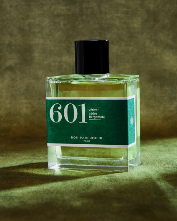 Eau de parfum Bon Parfumeur 601 – Vétiver, Cèdre et Bergamote, flacon 30 ml, parfum boisé intense et raffiné fabriqué en France.