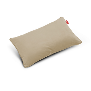 Coussin rectangle velours recyclé Camel en polyester 100 % recyclé avec rembourrage écoresponsable, doux et confortable