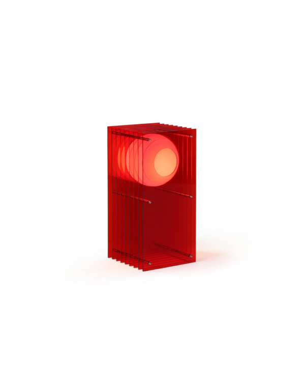 Lampe à poser LOP rectangle rouge en acrylique, verre opale mat et acier inoxydable, design moderne avec ampoule LED rouge.