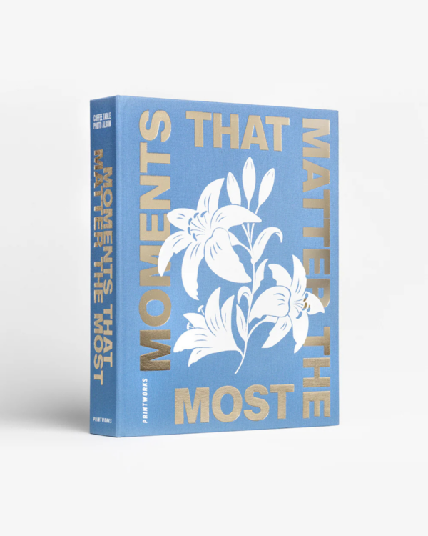 Album photo bleu ciel Moments that Matters the Most, couverture en tissu avec texte doré, 30 pages papier photo blanc.