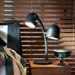 Lampe de table Little Lebow anthracite, abat-jour orientables et dimmables, design Fatboy par Kranen/Gille.