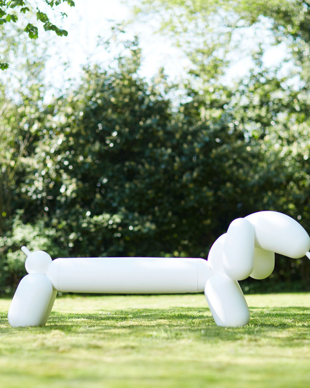 Banc de jardin Teckel blanc Fatboy Attackle!, banc deux places original et résistant en polyéthylène