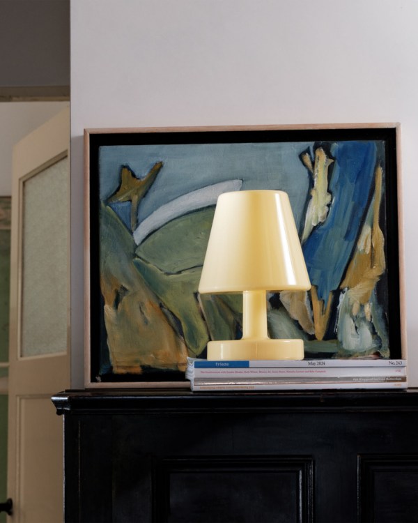 Lampe Edison The Ambiance Soft Yellow sans fil, design pastel jaune et lumière réglable