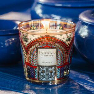 Bougie My First Baobab Marrakech Max 8 décor oriental, parfum fleur d’oranger, cuir et patchouli.