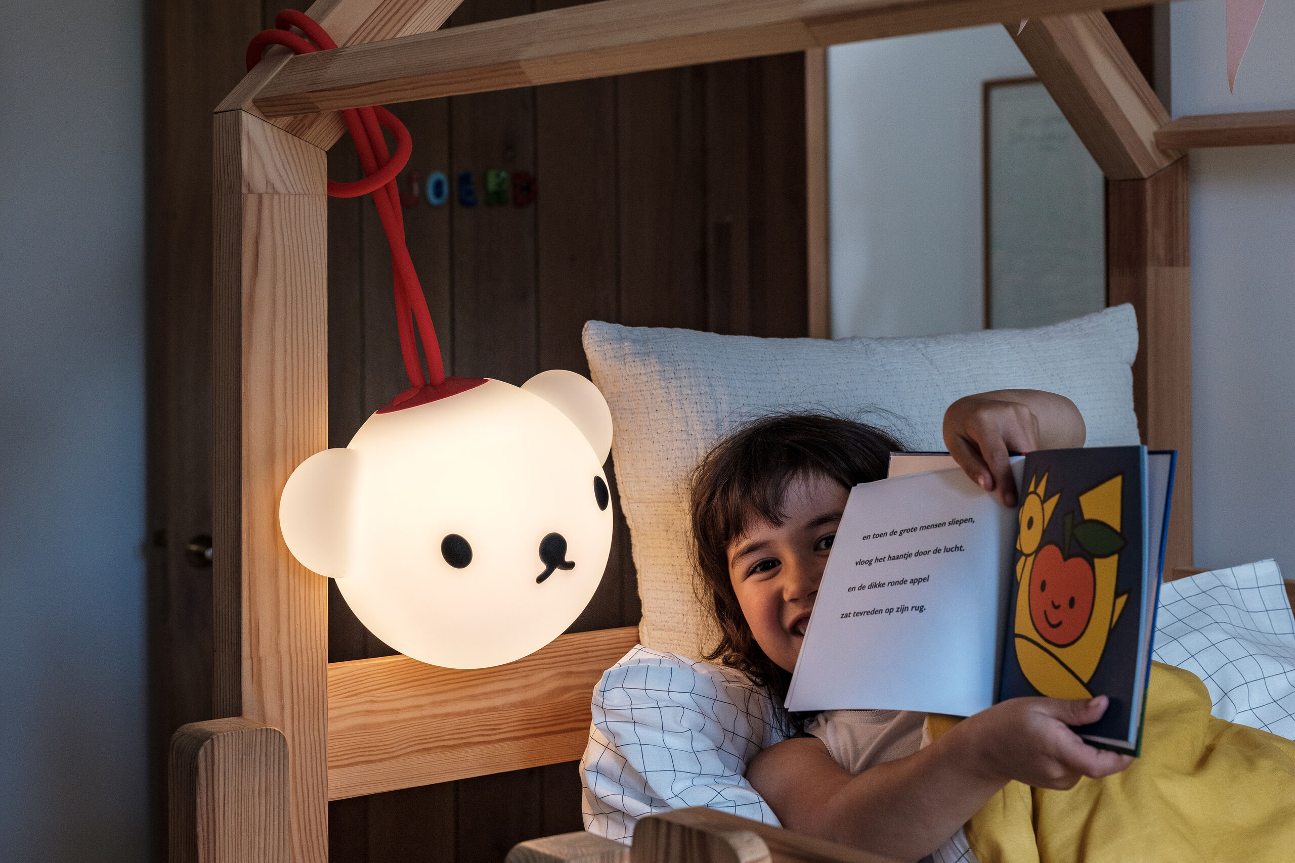 Lampe Bolleke x Boris Fatboy rechargeable avec boucle souple et imprimé Boris ourson