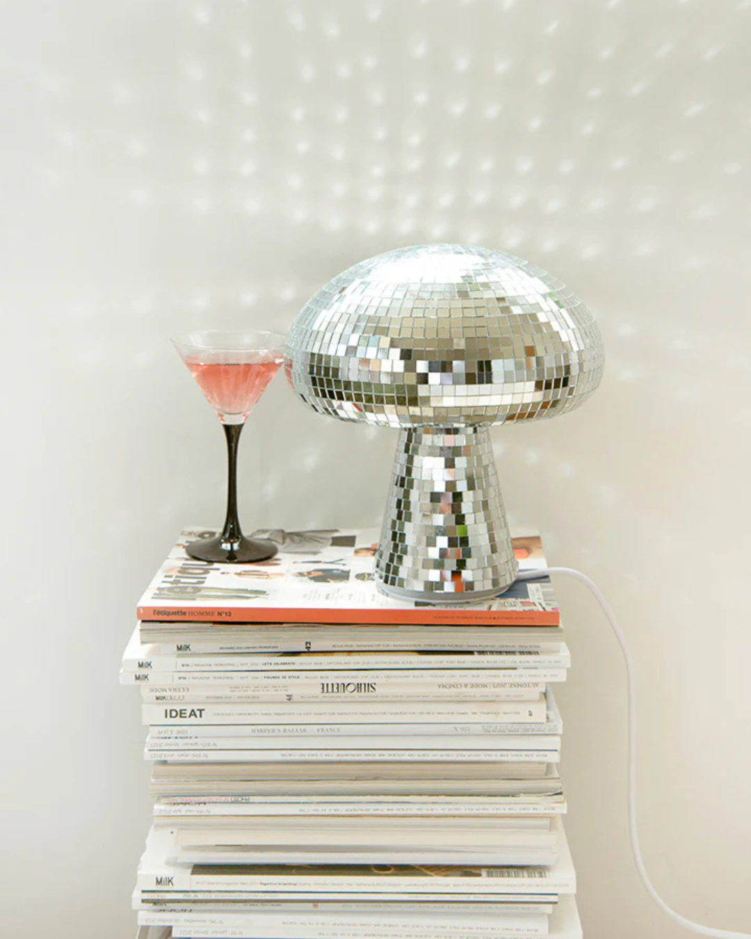 Lampe champignon disco miroir illuminée – décoration rétro et originale signée L’Avant Gardiste