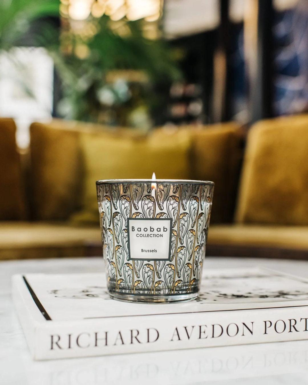 Bougie parfumée Brussels Baobab noir et or art nouveau