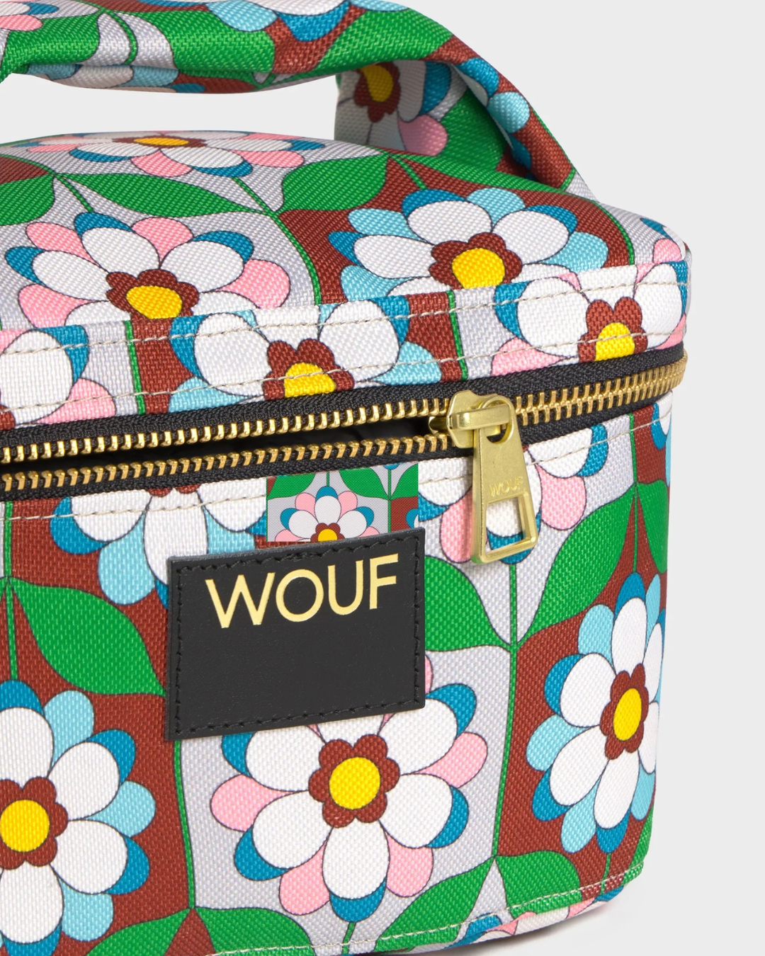 Le vanity idéal pour vos essentiels beauté.