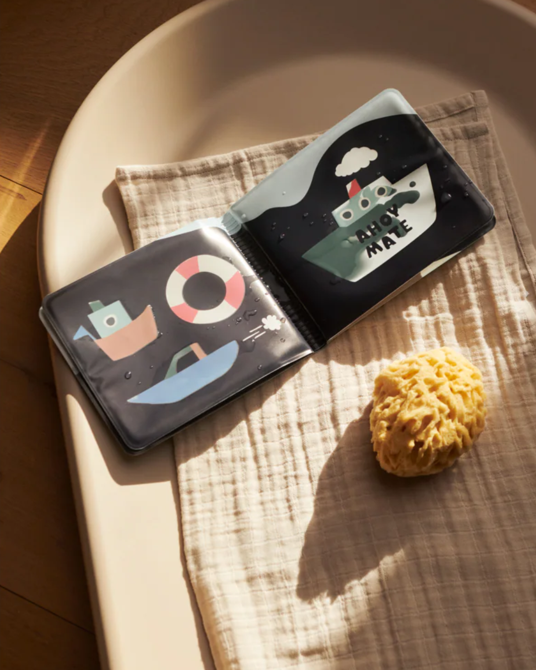 Livre de bain bébé Waylon flottant magique