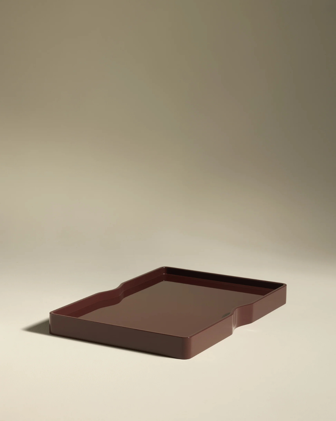 Plateau Vice-Versa laqué double face Maison Sarah Lavoine