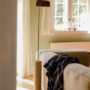 Lampadaire Reflector Hübsch design scandinave abat-jour réglable