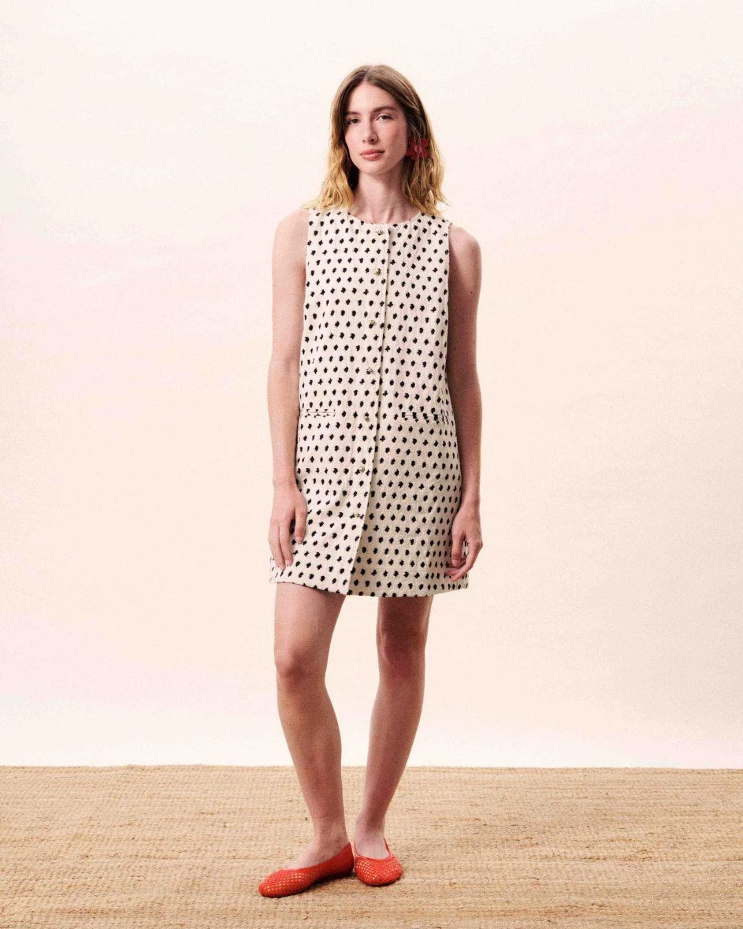 Robe droite femme motif petits diamants noirs