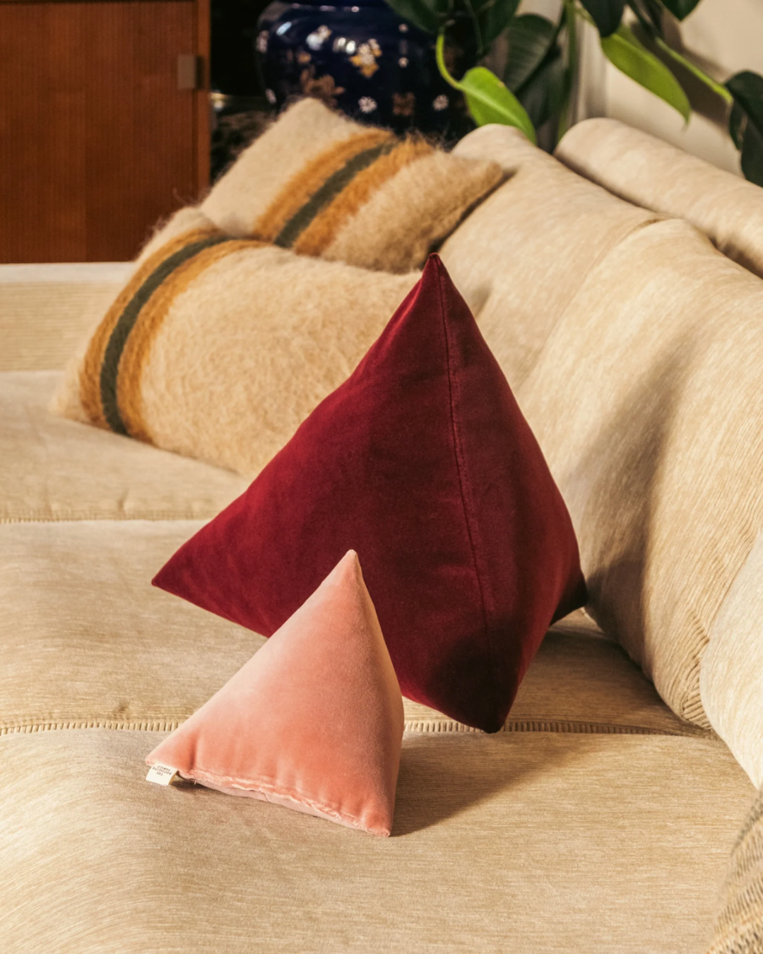 Coussin en velours lisse 100% coton fabriqué en France