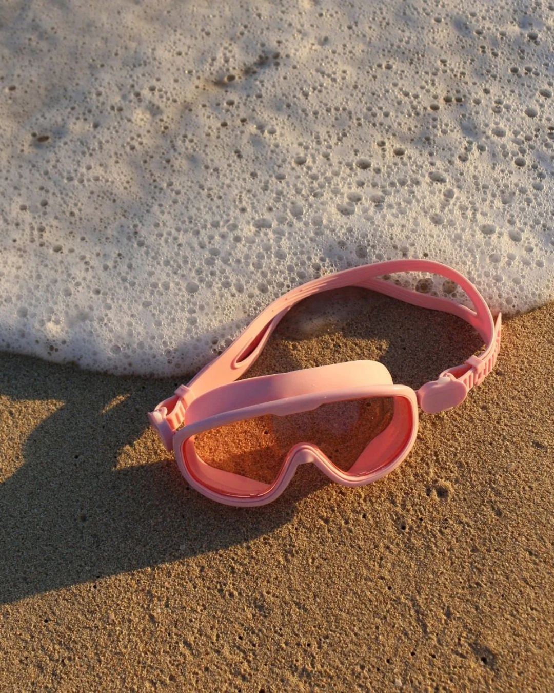 Masque de natation rose pour enfant avec protection UV et verres anti-buée