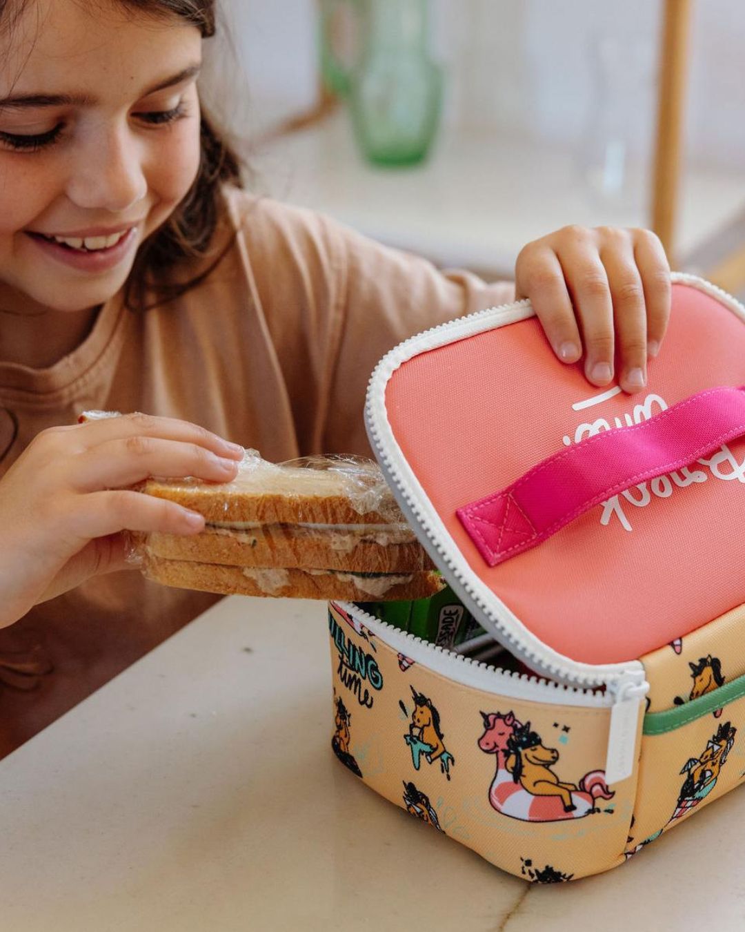 Sac repas isotherme enfant Unicorn Hello Hossy avec motif licorne coloré