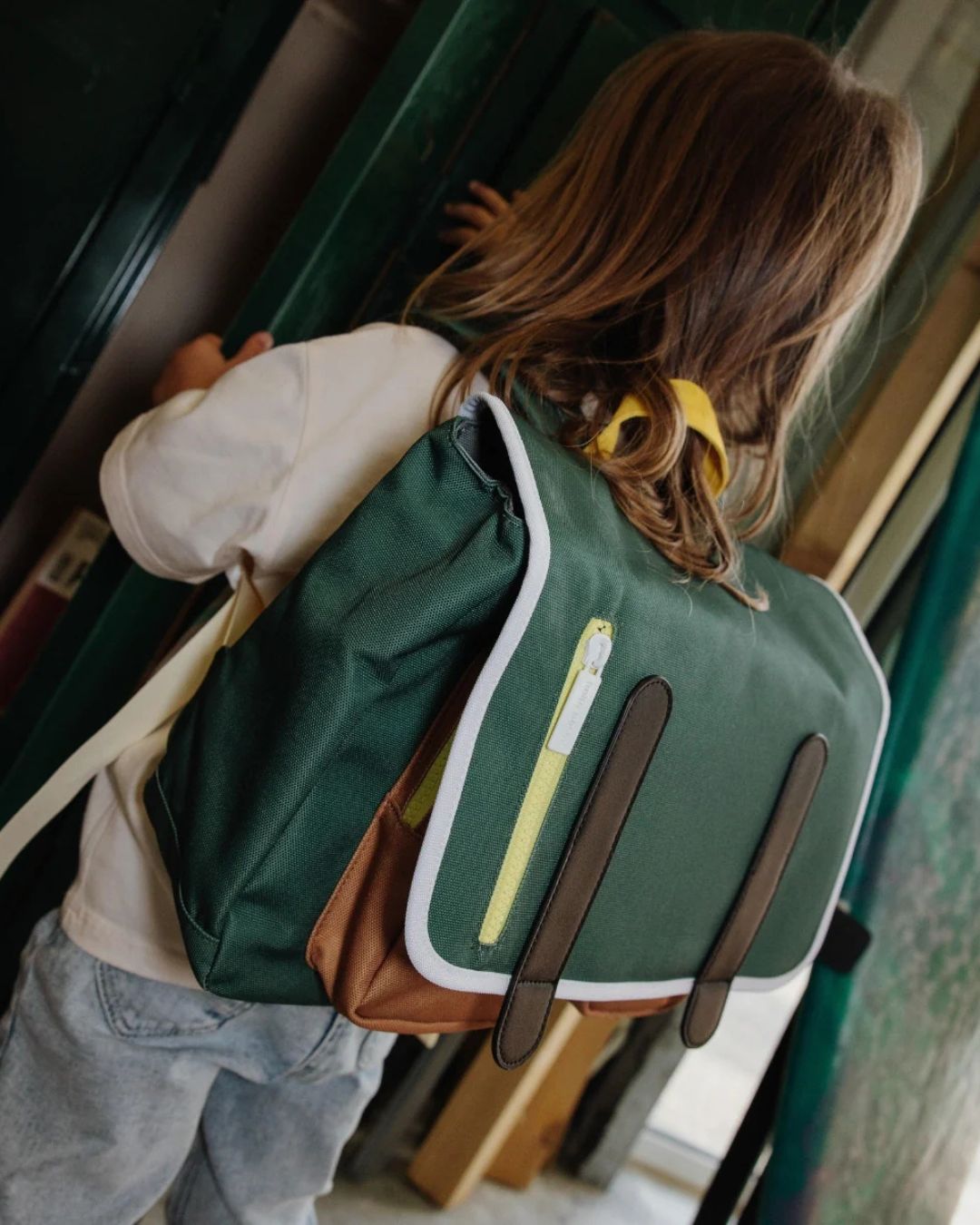 Cartable enfant vert sapin Hello Hossy pour maternelle et primaire