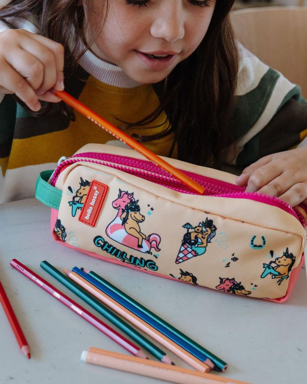 Trousse double compartiment enfant Unicorn Hello Hossy avec motif licorne coloré