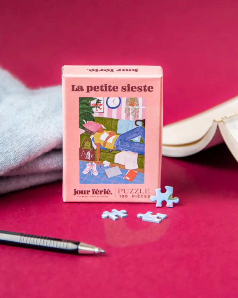 Mini puzzle 100 pièces La Petite Sieste illustrant un moment de repos et de détente.